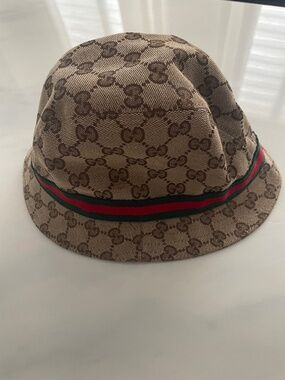 Authentic kids Gucci bucket hat